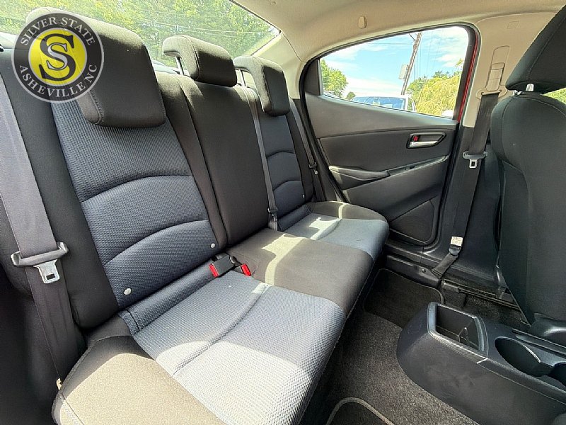 Used 2016 Scion iA FWD image 18