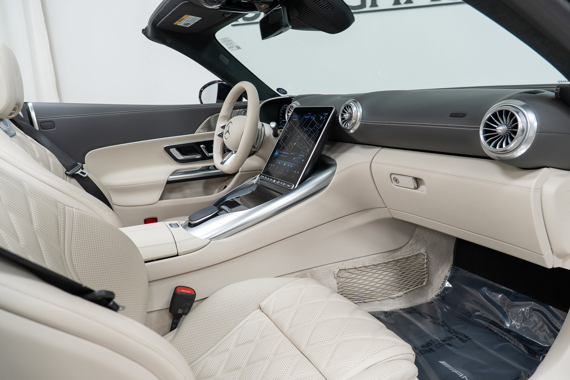 Certified 2022 Mercedes-Benz SL 63 AMG 4MATIC image 24
