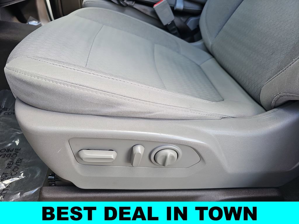 Used 2020 Chevrolet Silverado 1500 LT w/ All-Star Edition image 28