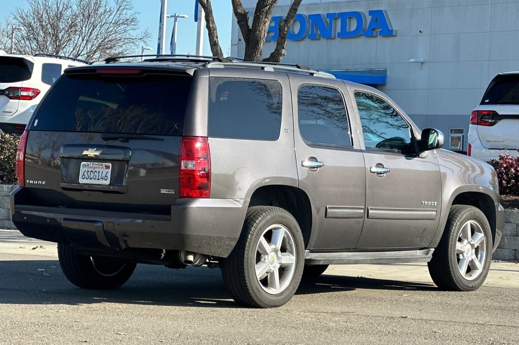 Used 2011 Chevrolet Tahoe LT w/ Regional Value Package image 4