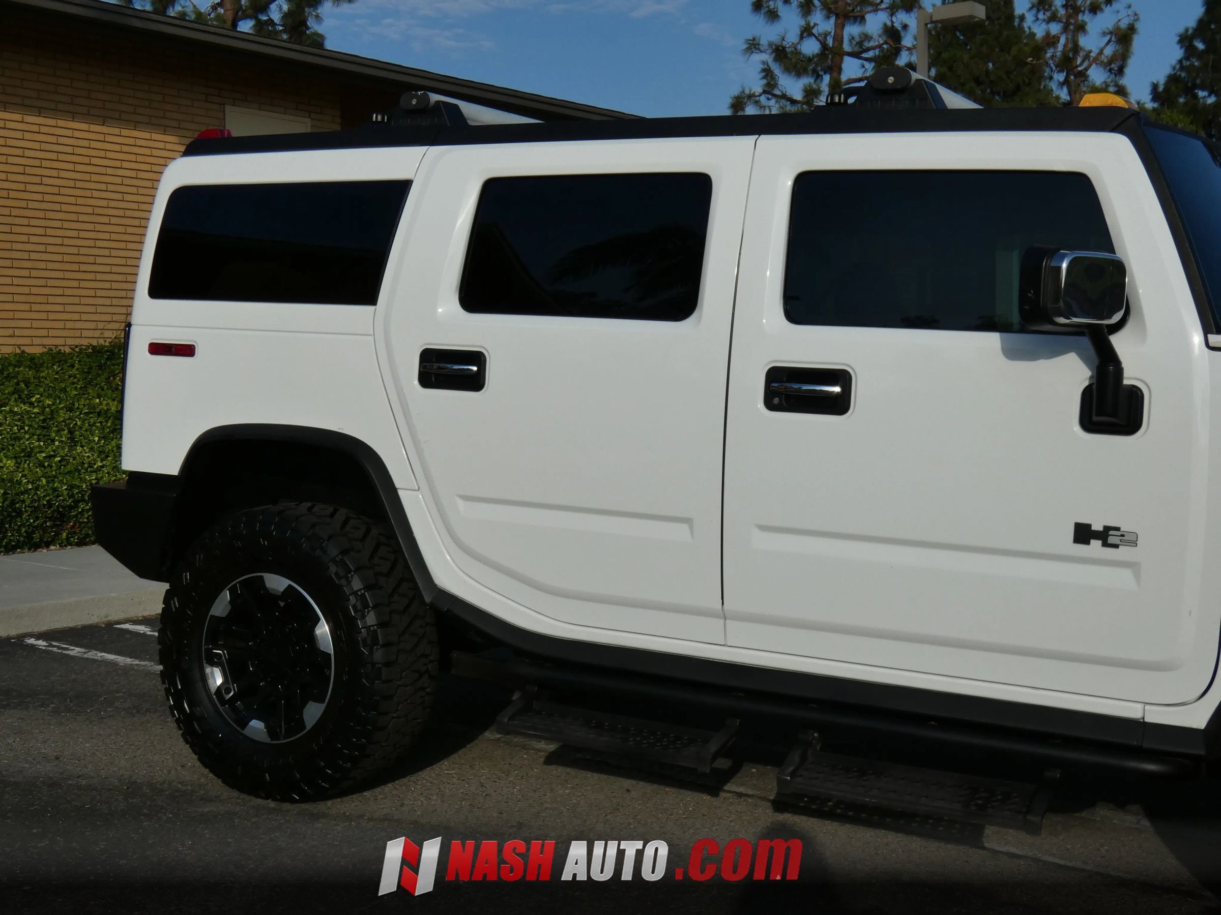 Used 2005 HUMMER H2 w/ Preferred Equipment Group AWD/4WD image 6