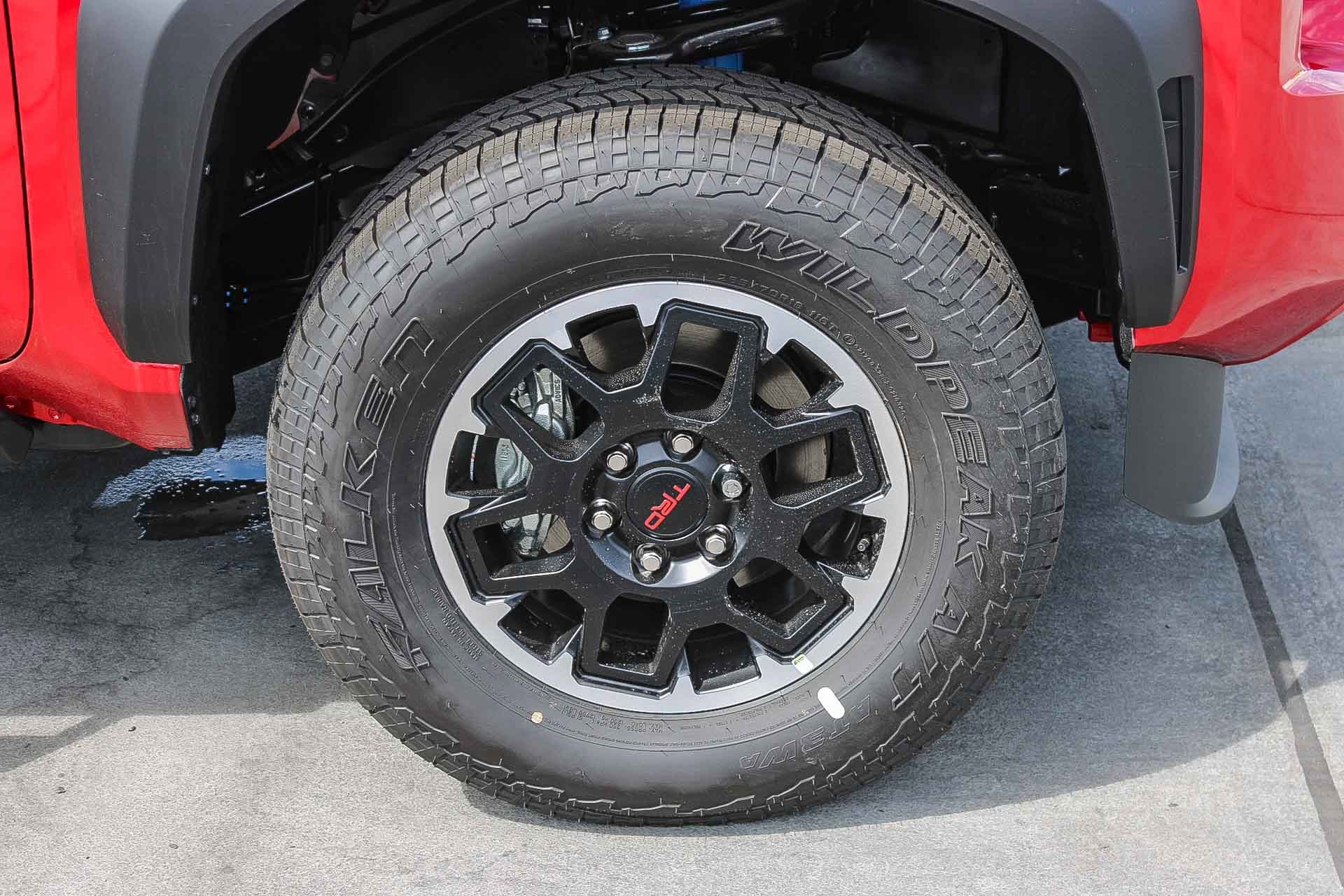 New 2025 Toyota Tacoma TRD Off-Road image 11