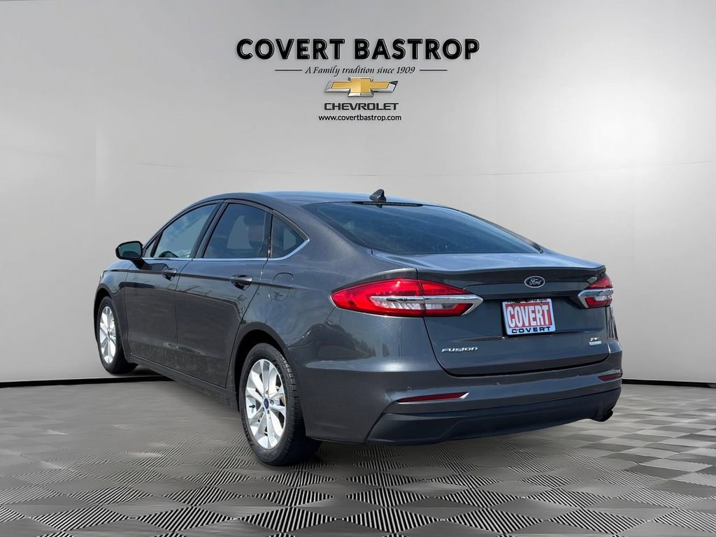 Used 2020 Ford Fusion SE FWD image 5
