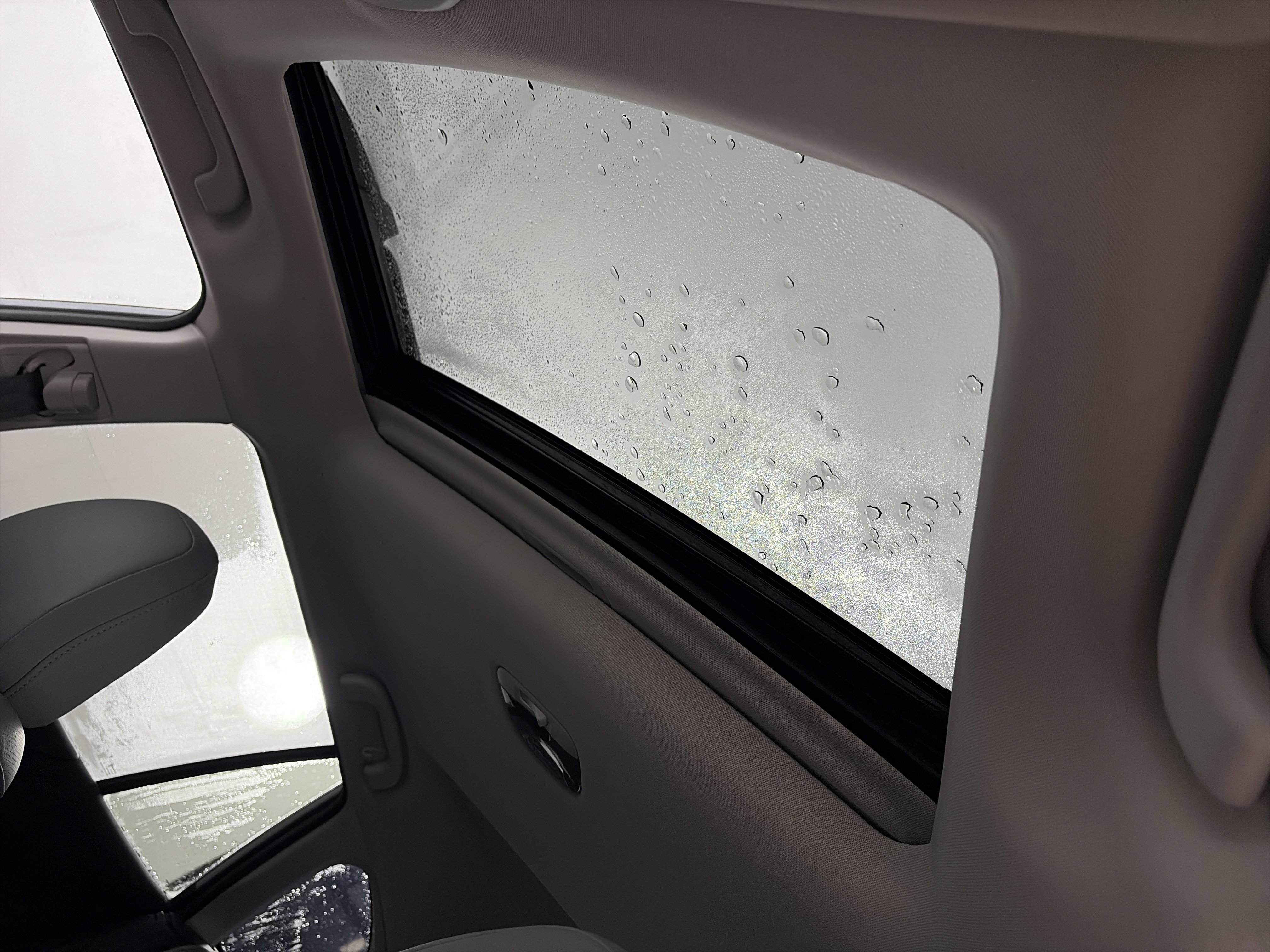 Used 2021 Subaru Outback Limited image 19