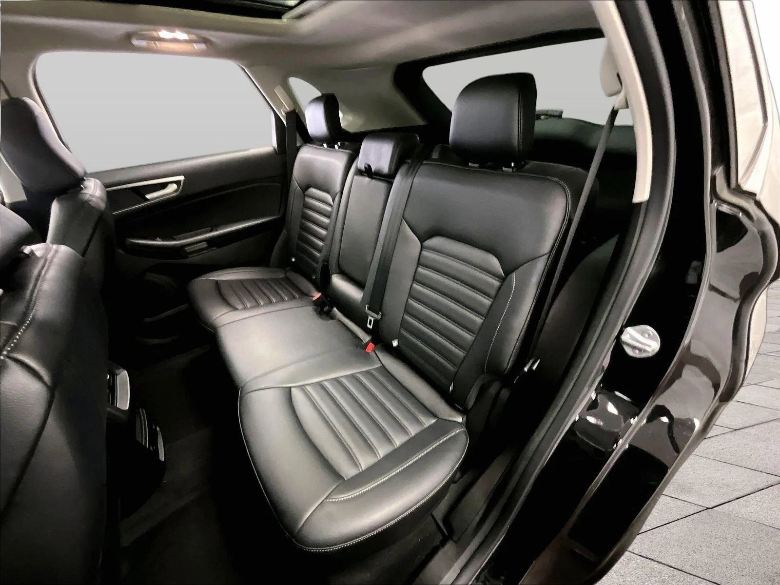 Certified 2023 Ford Edge SEL w/ Convenience Package image 25