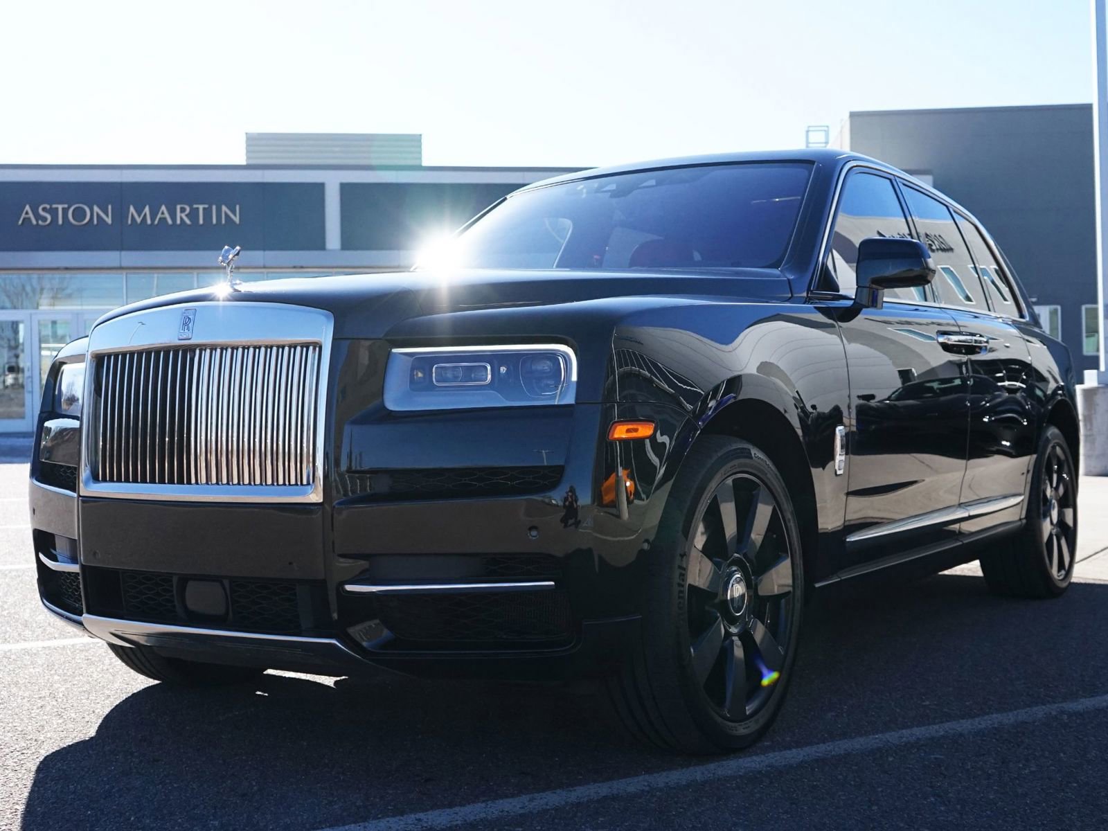 Used 2022 Rolls-Royce Cullinan w/ Cullinan Package