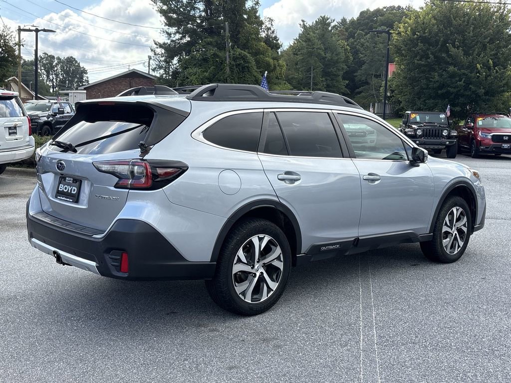Used 2022 Subaru Outback Limited image 9