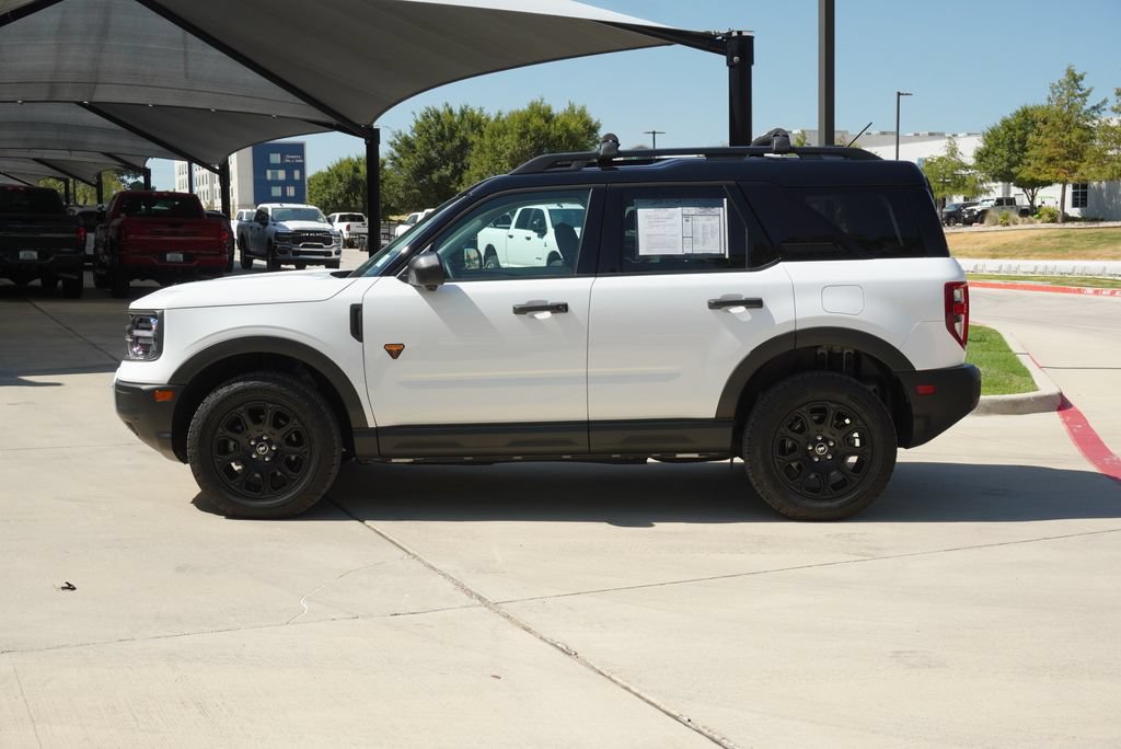 Used 2025 Ford Bronco Sport Badlands w/ Badlands Tech Package AWD/4WD image 2