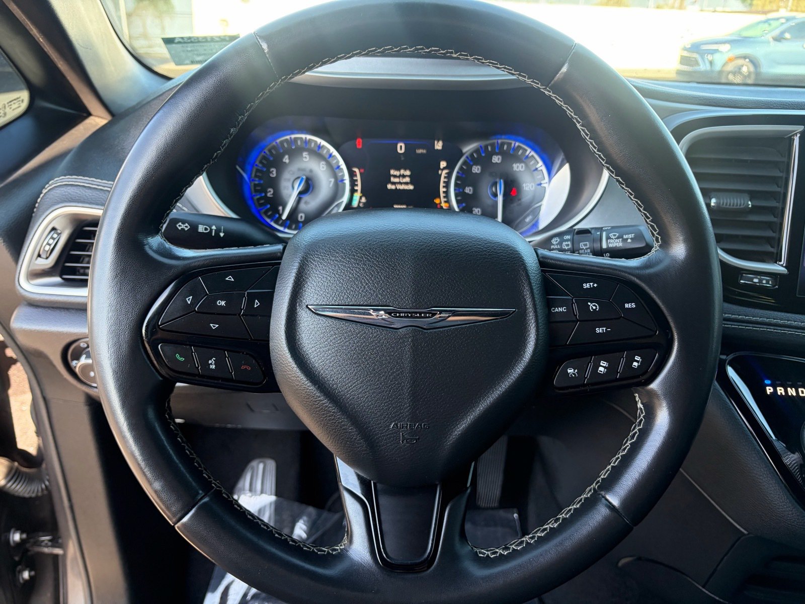 Used 2021 Chrysler Pacifica Touring w/ S Appearance Package FWD image 15