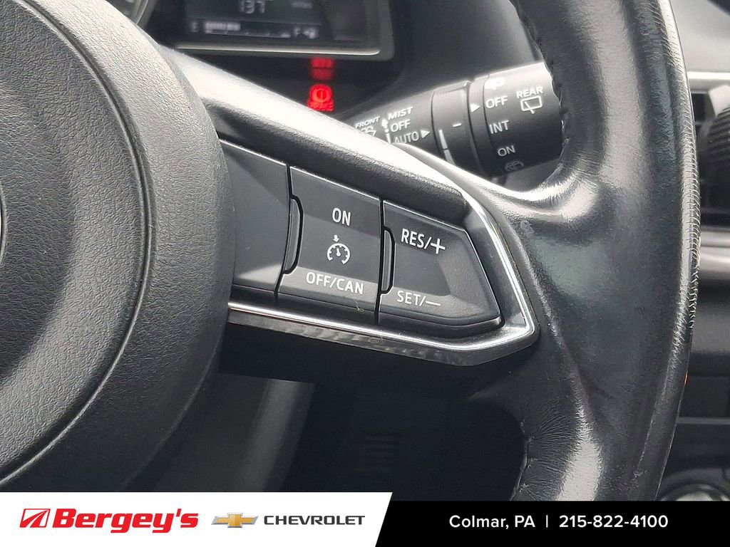 Used 2017 MAZDA MAZDA3 Touring FWD image 25