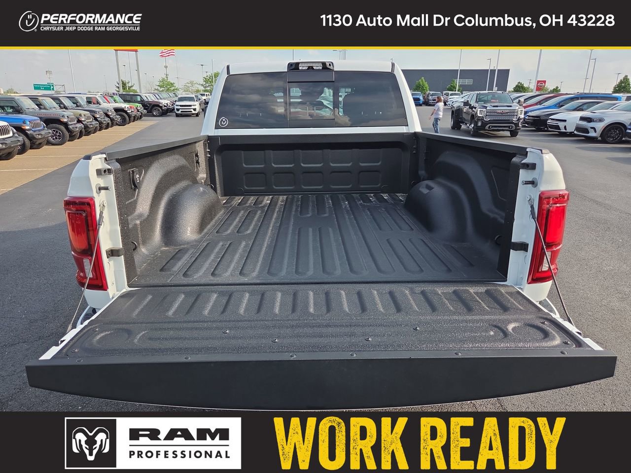 New 2026 RAM 2500 Big Horn AWD/4WD image 7