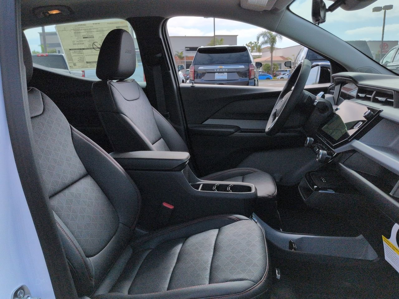 New 2027 Chevrolet Bolt RS w/ Super Cruise Package FWD image 28