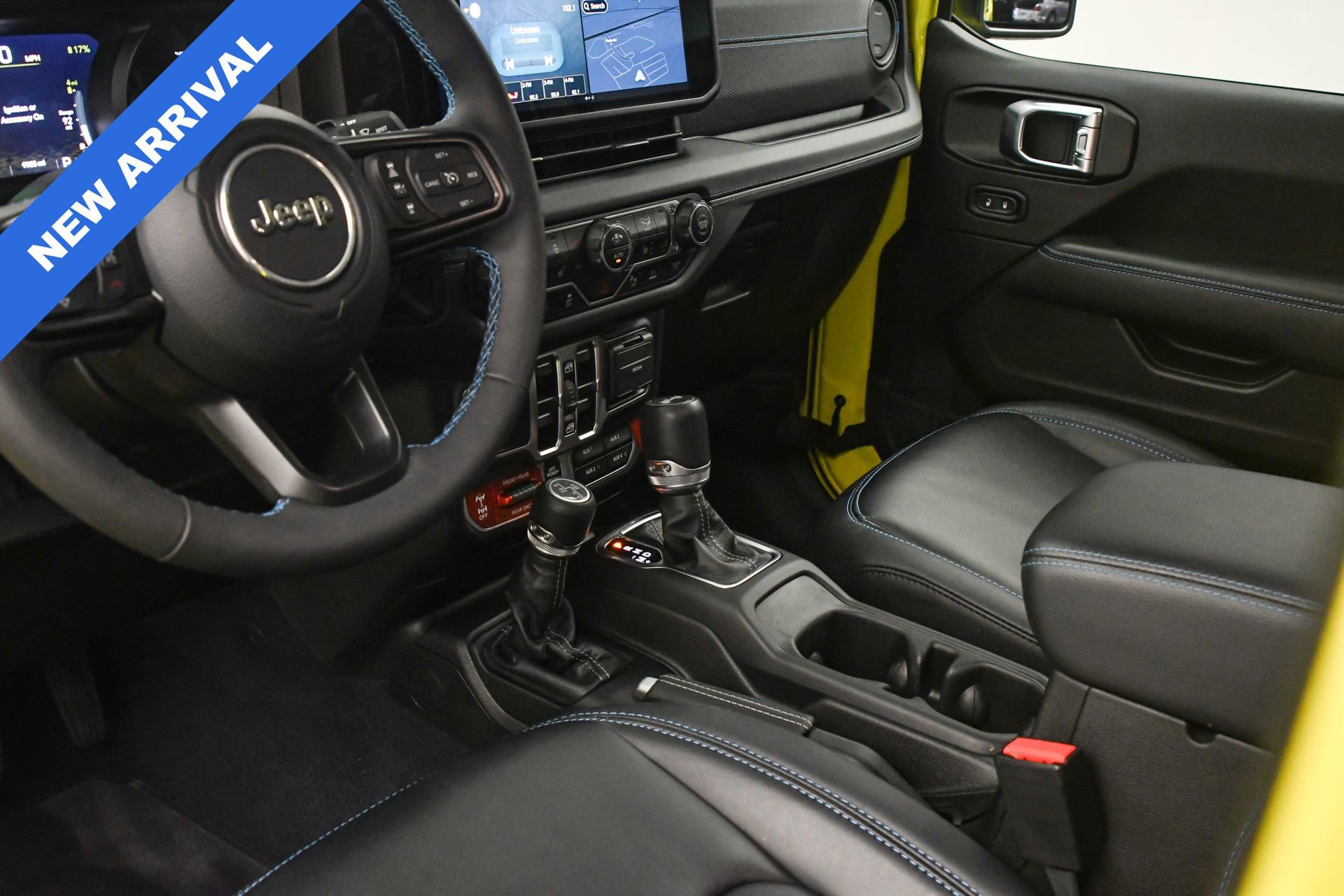 Used 2024 Jeep Wrangler Unlimited Rubicon 4xe image 35