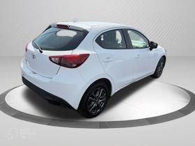 Used 2020 Toyota Yaris LE FWD image 3