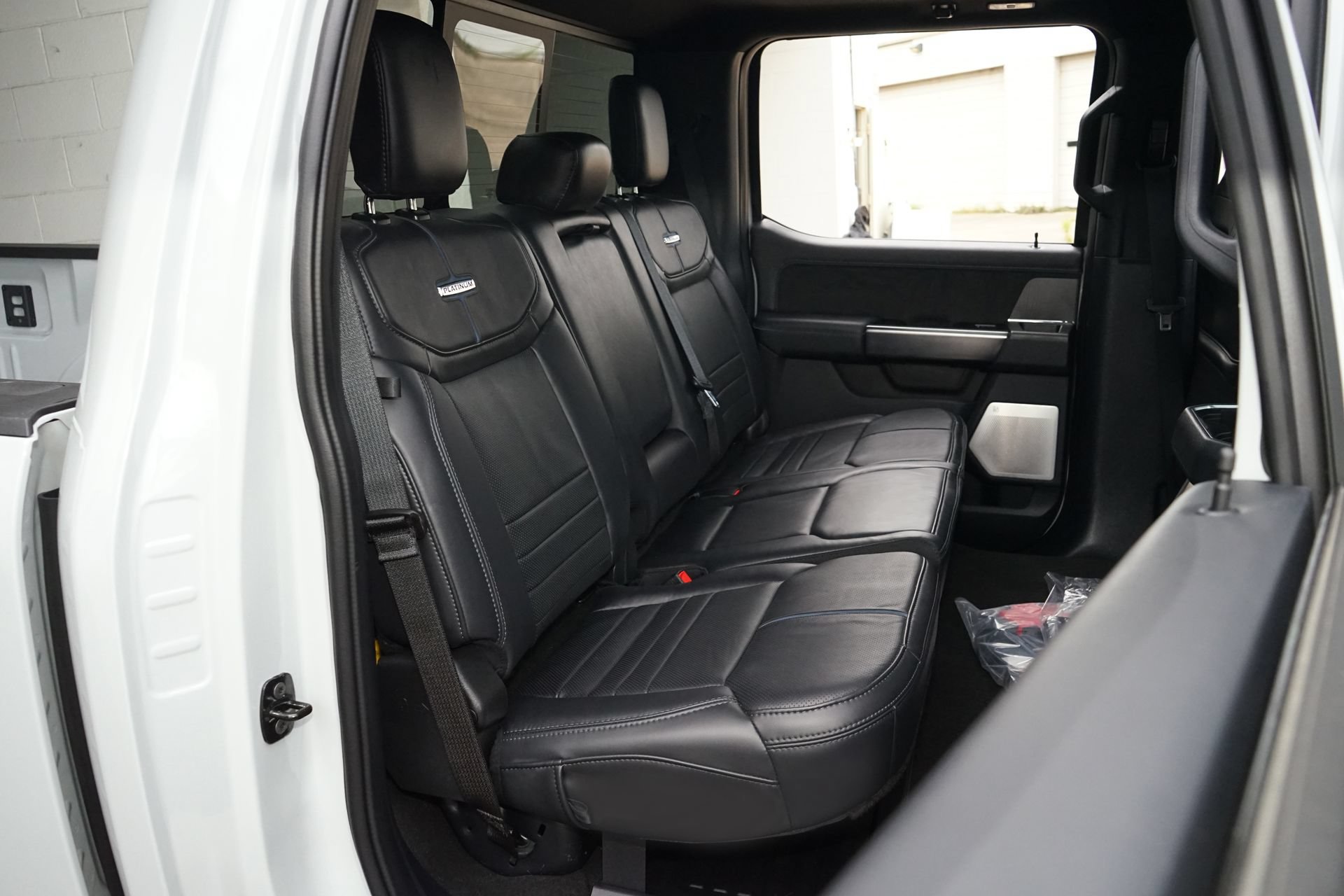 Used 2025 Ford F350 Platinum AWD/4WD image 13