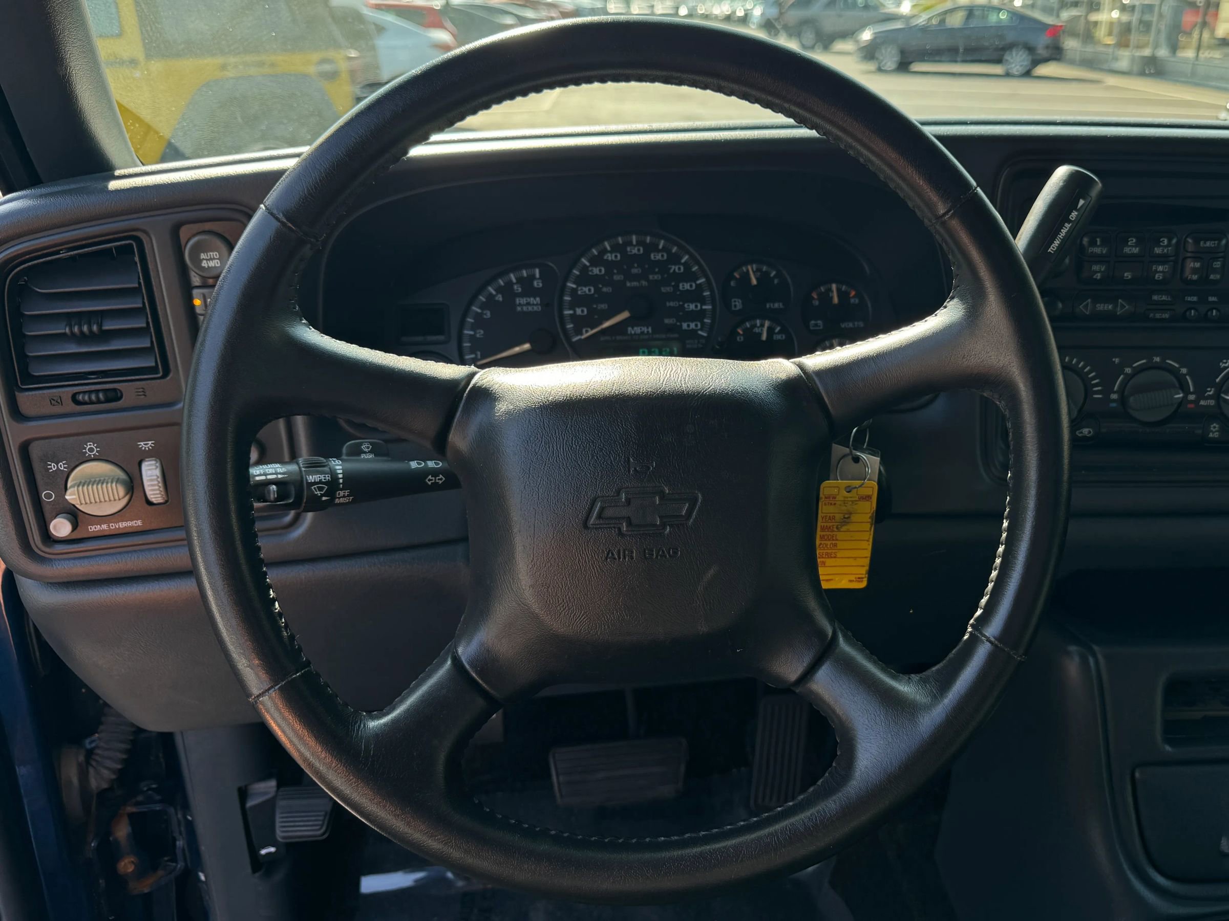 Used 2002 Chevrolet Avalanche 4x4 w/ Off-Road Suspension Pkg image 17
