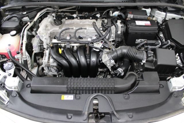 Used 2020 Toyota Corolla LE FWD image 25