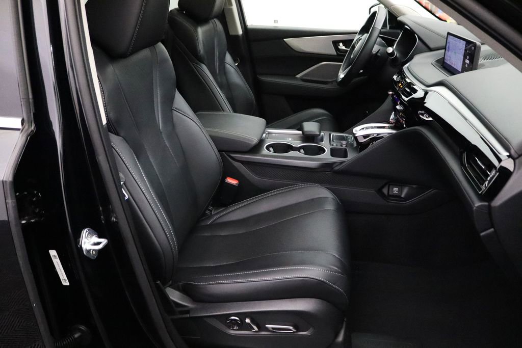 Certified 2023 Acura MDX SH-AWD w/ Technology Package image 15