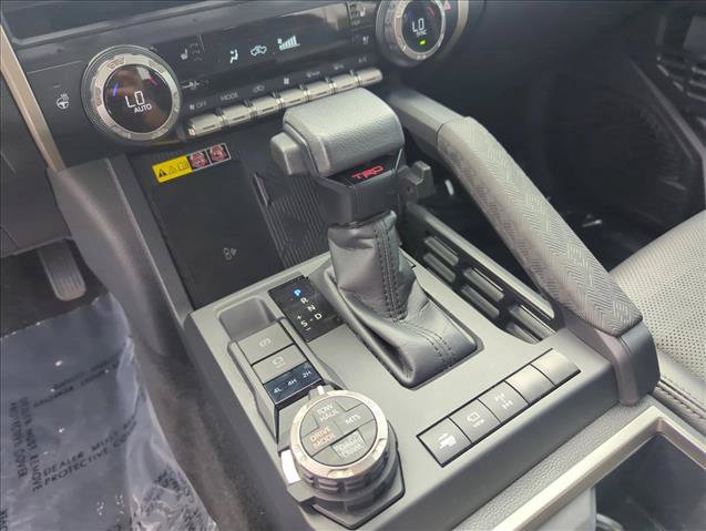 Certified 2024 Toyota Tacoma TRD Off-Road w/ TRD Off Road Premium Package AWD/4WD image 15