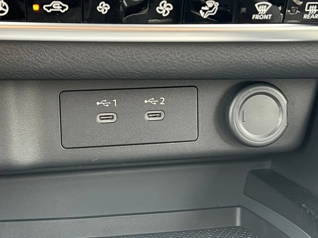 New 2026 Nissan Rogue SV w/ Cold Weather Package AWD/4WD image 25