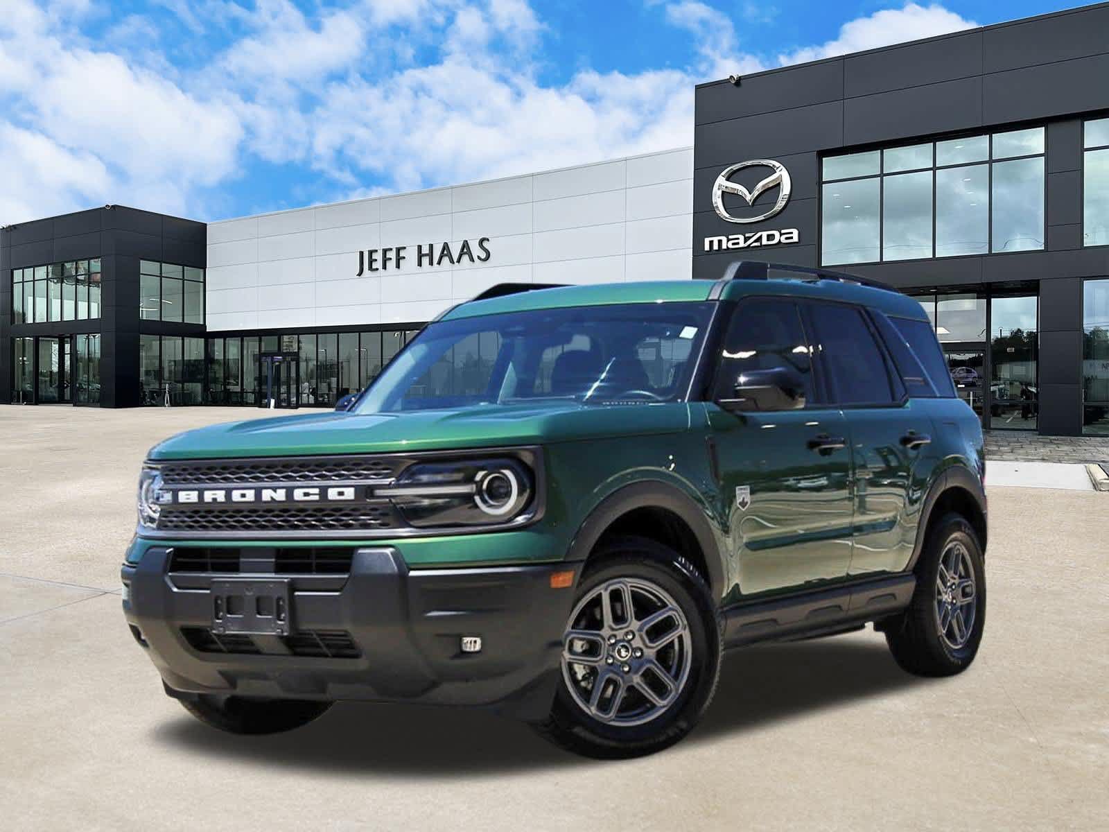 Used 2025 Ford Bronco Sport Big Bend w/ Convenience Package AWD/4WD image 1