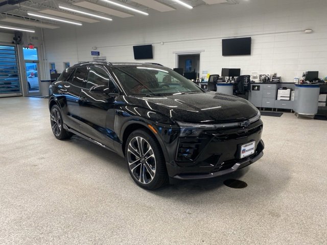 New 2026 Chevrolet Blazer EV SS image 3