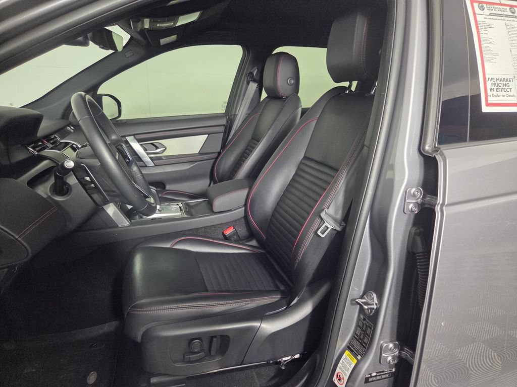 Used 2023 Land Rover Discovery Sport SE R-Dynamic AWD/4WD image 10