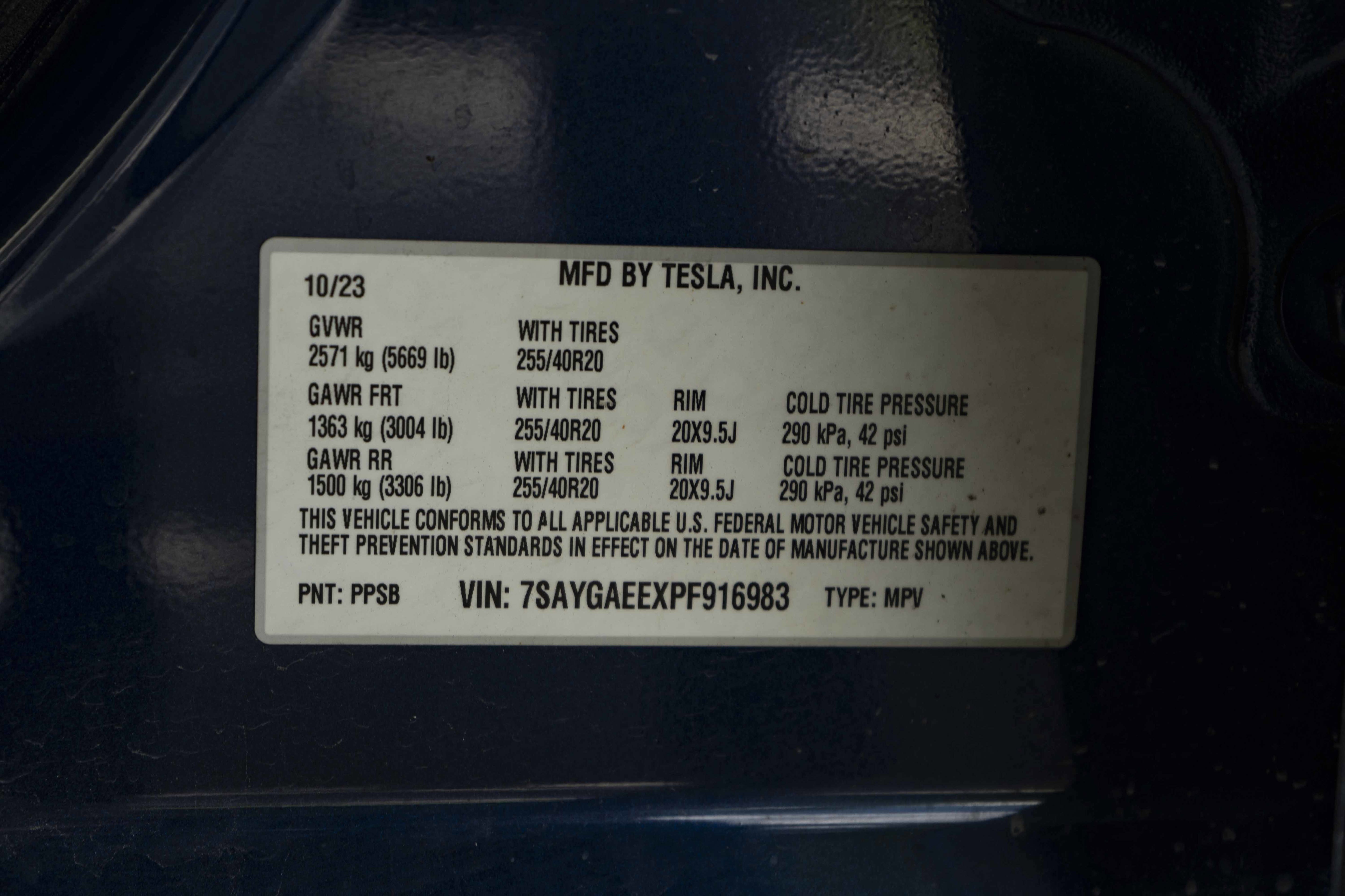 Used 2023 Tesla Model Y Long Range AWD/4WD image 40