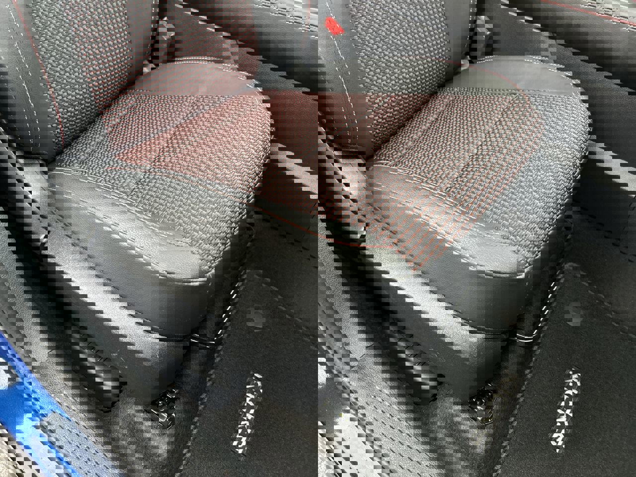 Used 2025 Nissan Kicks SR w/ SR Premium Package image 14