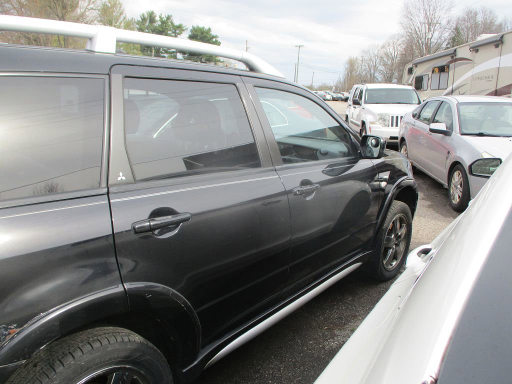 Used 2006 Mitsubishi Outlander SE image 5