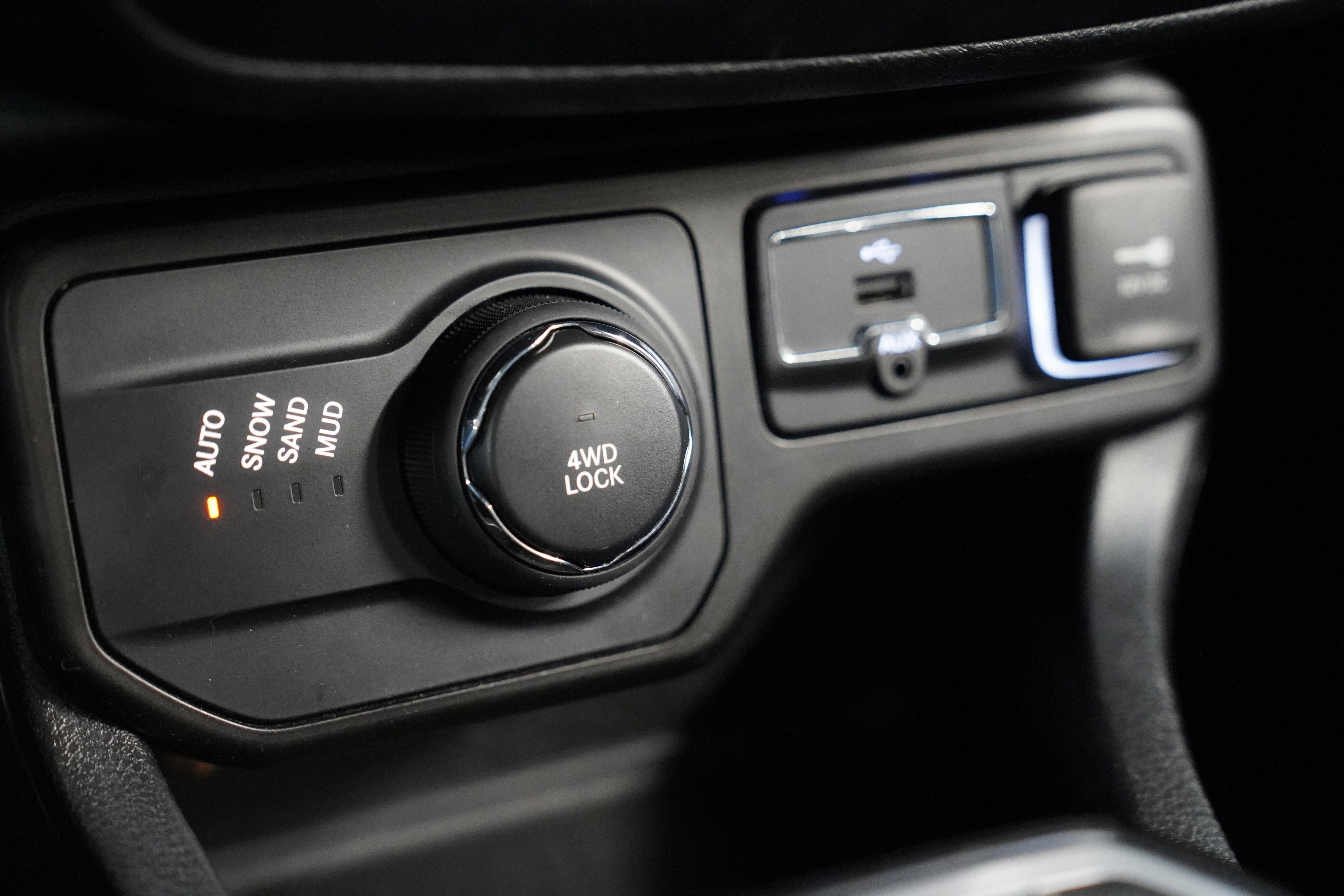 Used 2021 Jeep Renegade Latitude image 30