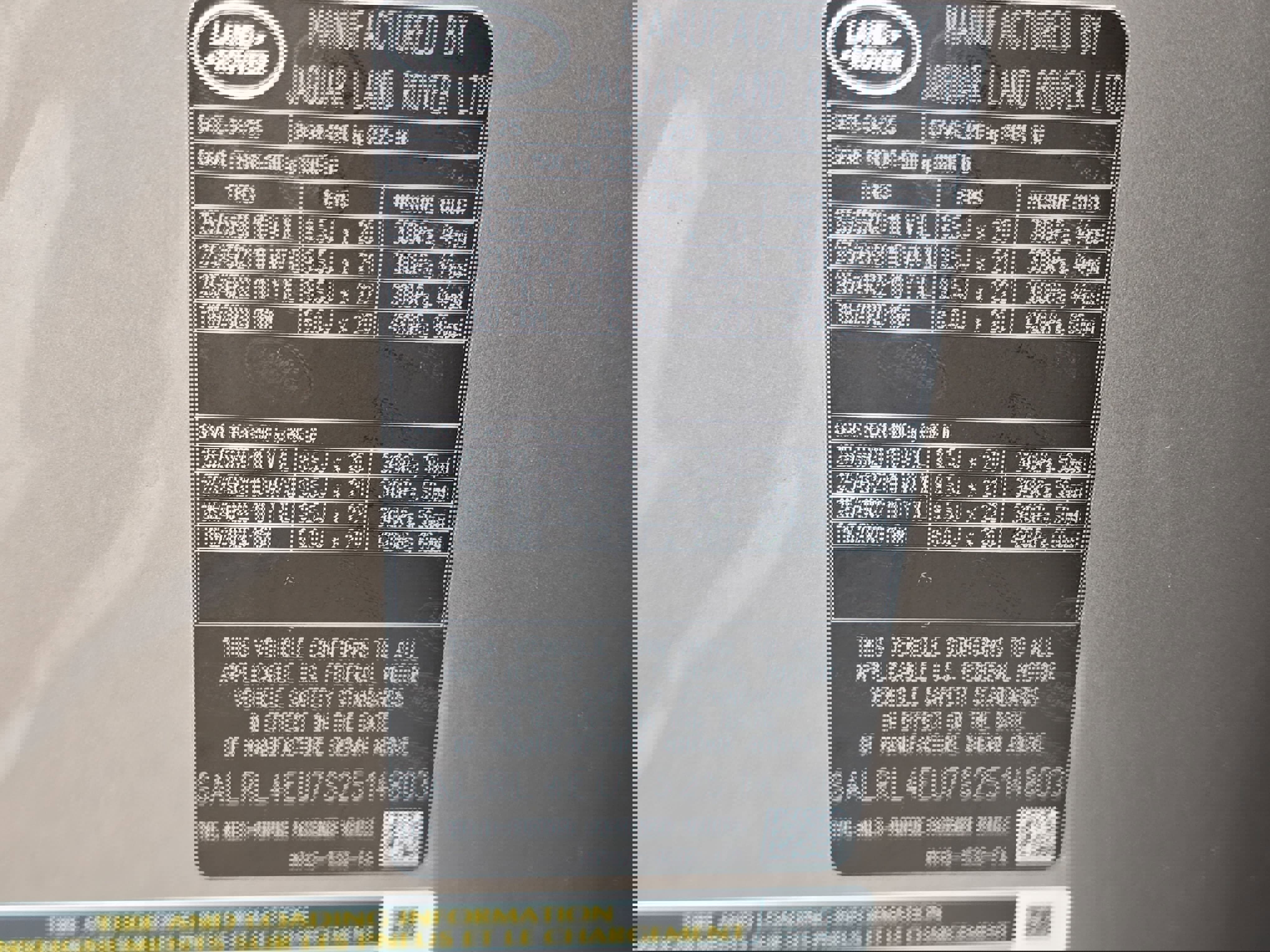 Certified 2025 Land Rover Discovery Dynamic SE image 37