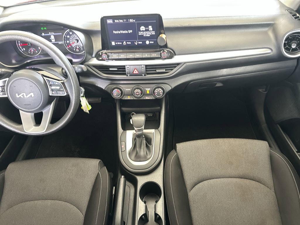 Used 2023 Kia Forte LXS w/ LXS Technology Package image 17