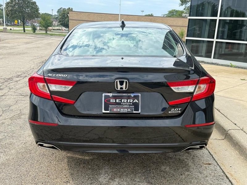 Used 2020 Honda Accord Touring image 3