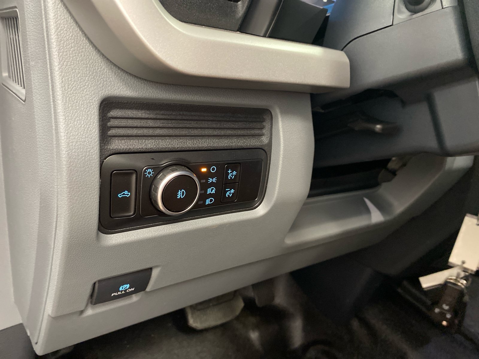 New 2026 Ford F550 4x4 Supercab Super Duty image 20