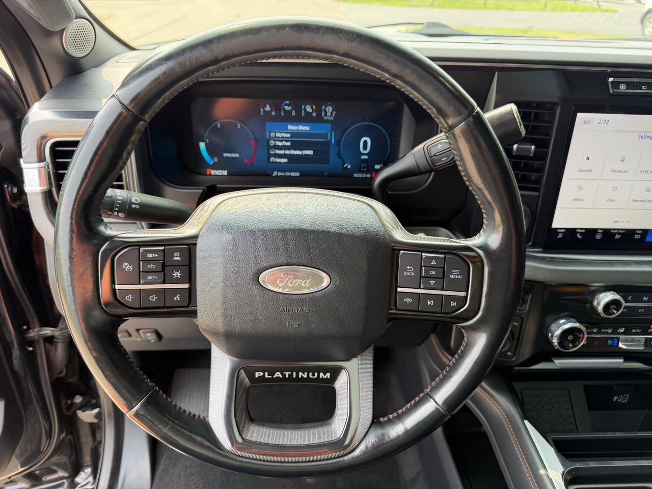 Used 2023 Ford F250 Platinum AWD/4WD image 25