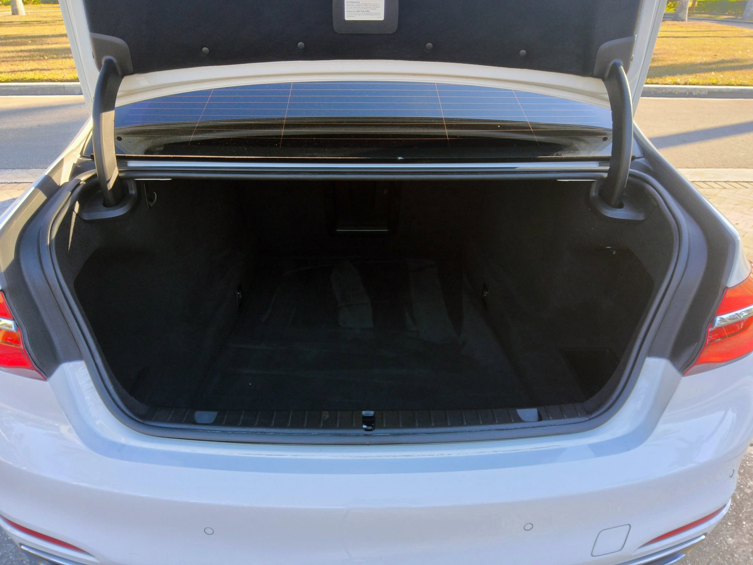 Used 2018 BMW 750i xDrive image 45