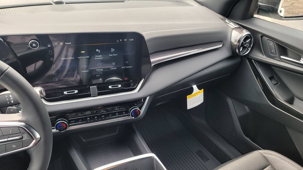 New 2026 Chevrolet Equinox LT w/ Convenience Package II FWD image 21