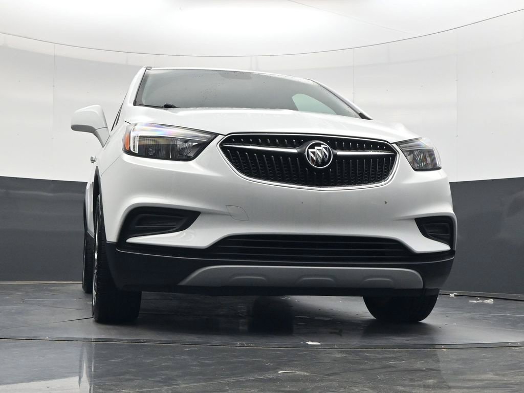 Used 2020 Buick Encore Preferred FWD image 39