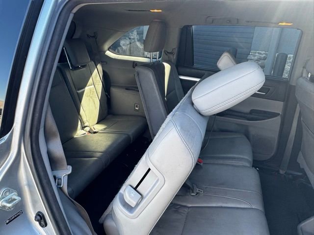Used 2014 Toyota Highlander XLE AWD/4WD image 11