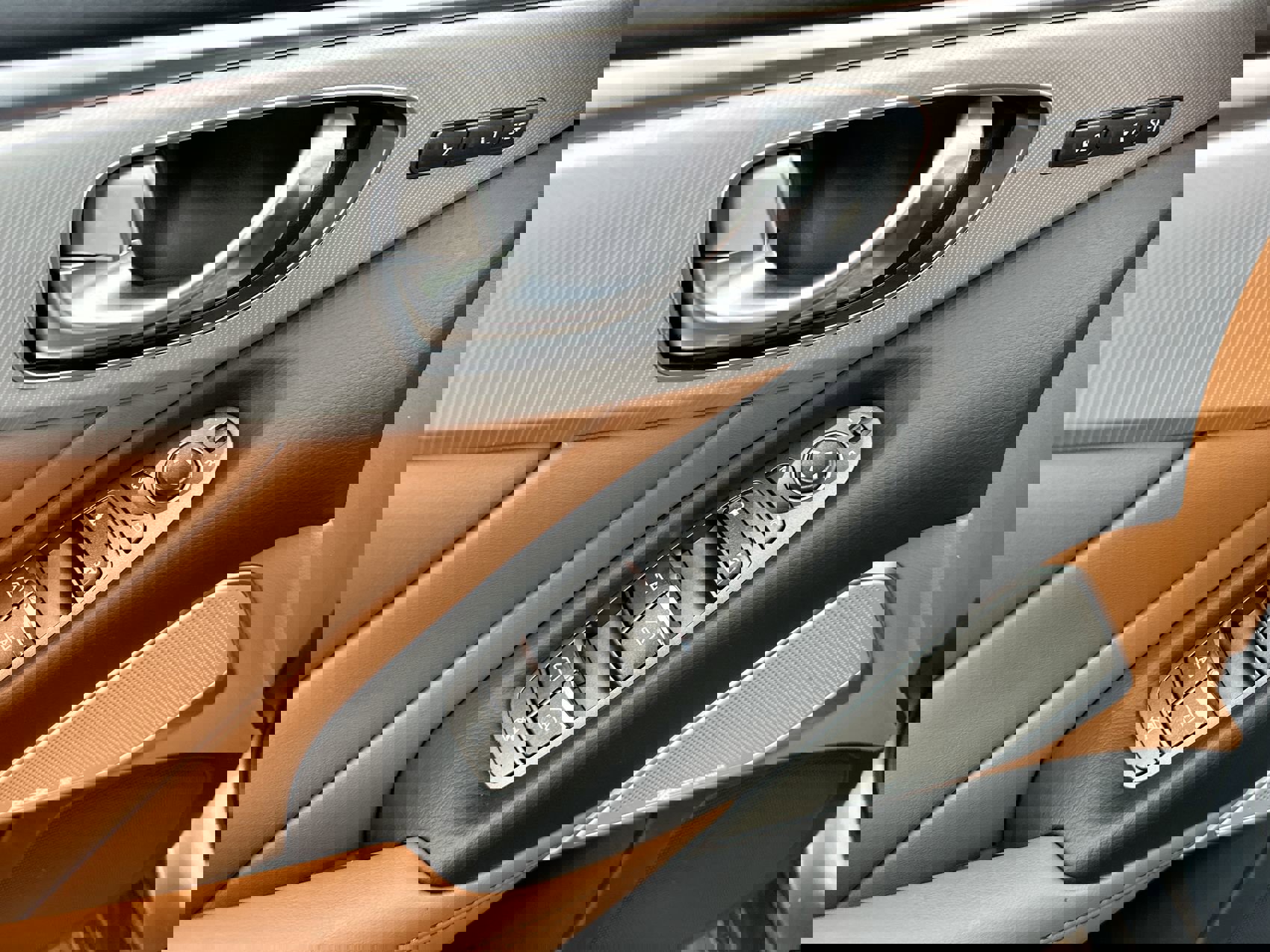 Used 2024 INFINITI Q50 Luxe w/ Cargo Package image 13