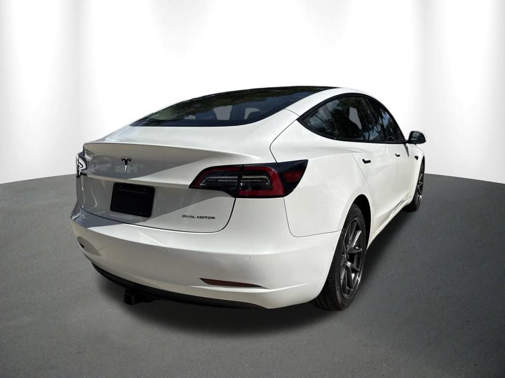 Used 2022 Tesla Model 3 Long Range AWD/4WD image 10