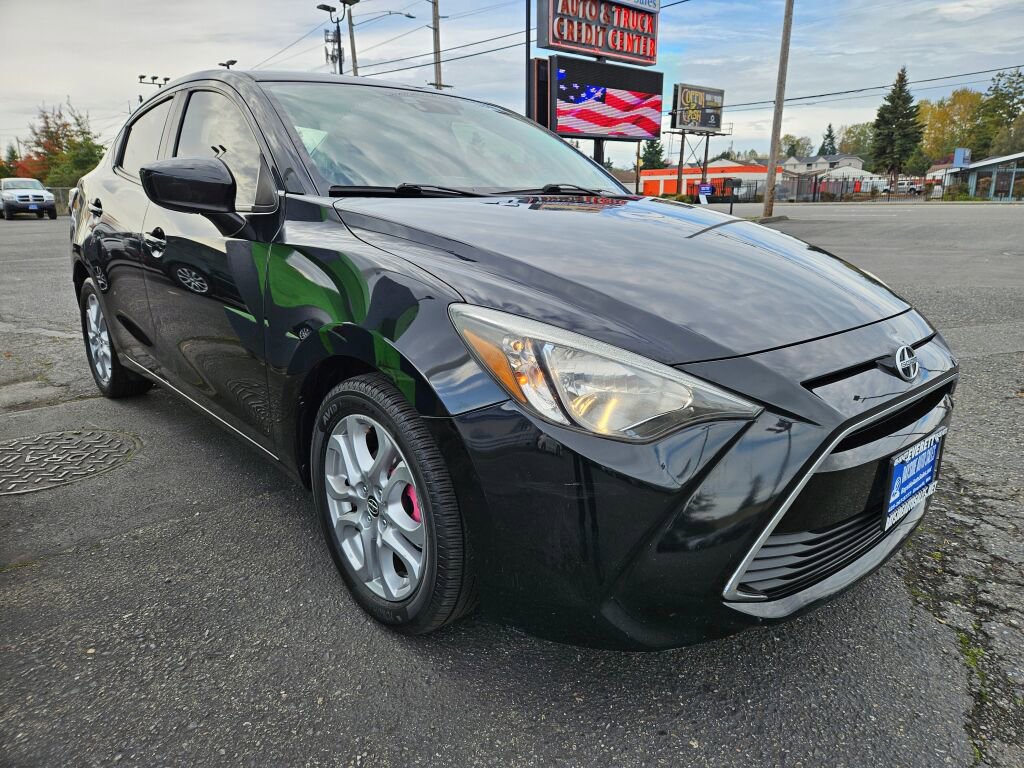 Used 2016 Scion iA image 6