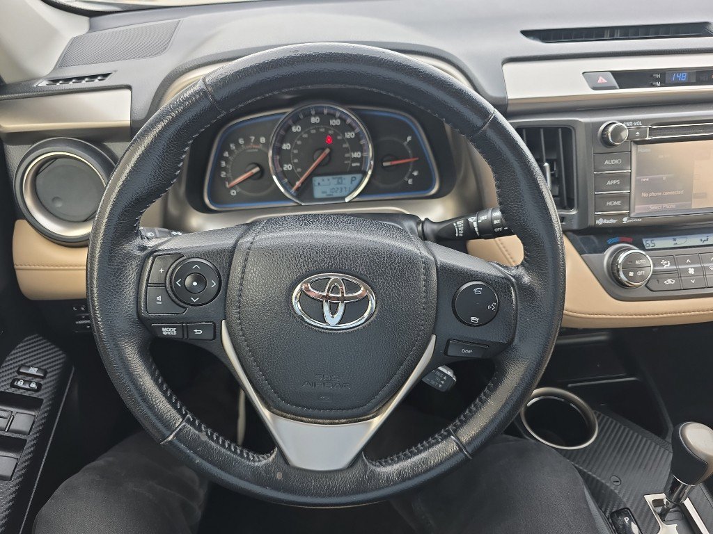 Used 2015 Toyota RAV4 Limited image 10