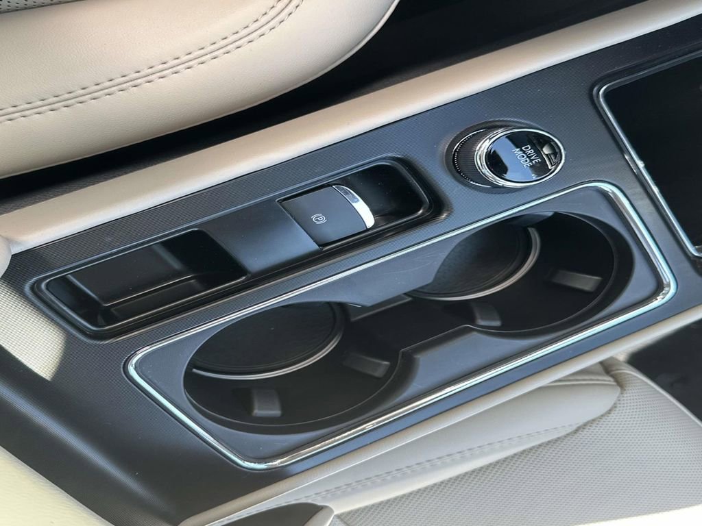 New 2025 Lincoln Corsair Grand Touring w/ Rear Removable Package Tray image 33