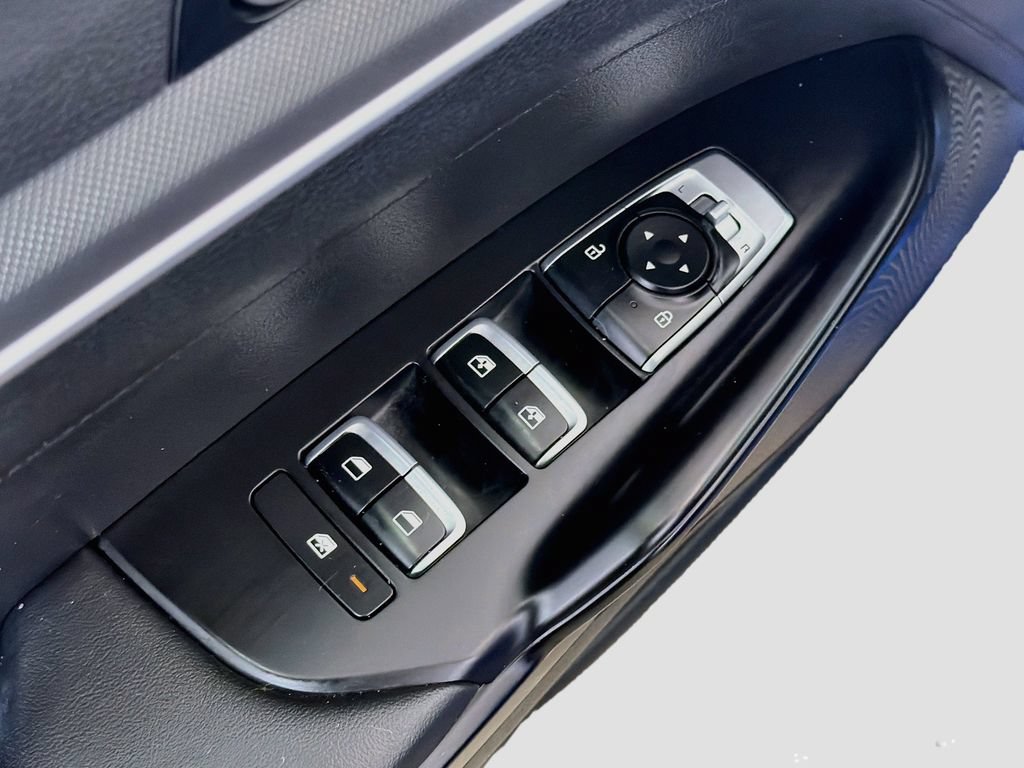 Used 2022 Kia K5 GT-Line FWD image 19