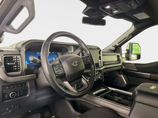 Used 2024 Ford F250 Platinum AWD/4WD image 44