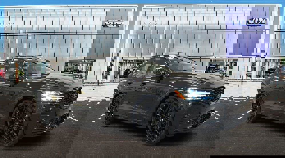 Used 2023 Volvo S60 B5 Plus w/ Climate Package