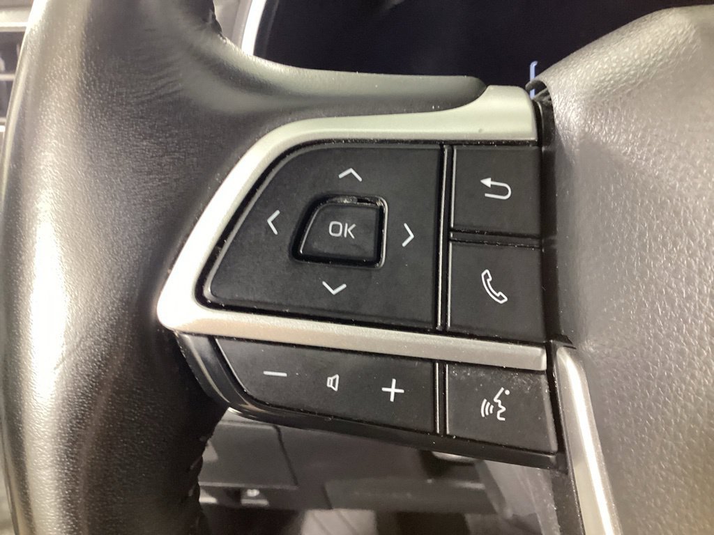 Used 2023 Toyota Highlander Platinum AWD/4WD image 14