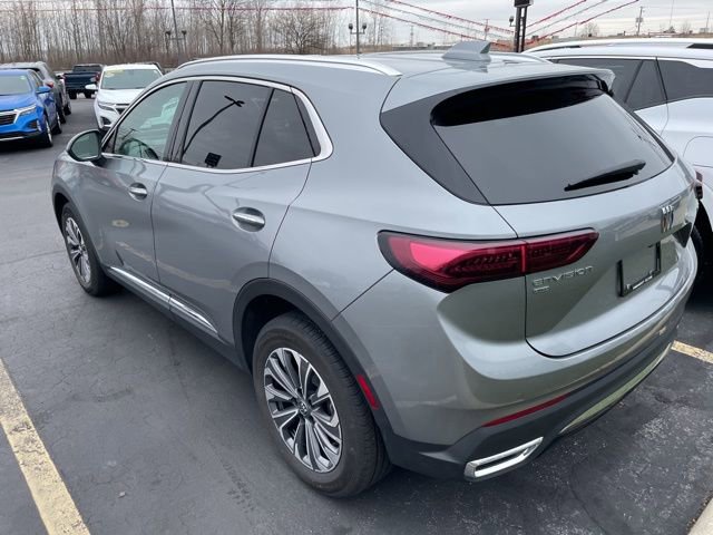 Used 2025 Buick Envision Preferred image 13